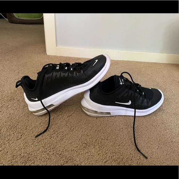 nike air max axis black womens